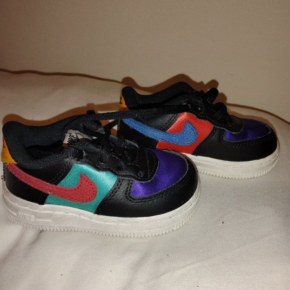 Nike Air Force 1 Kids NBA DN4178-001 size 5c